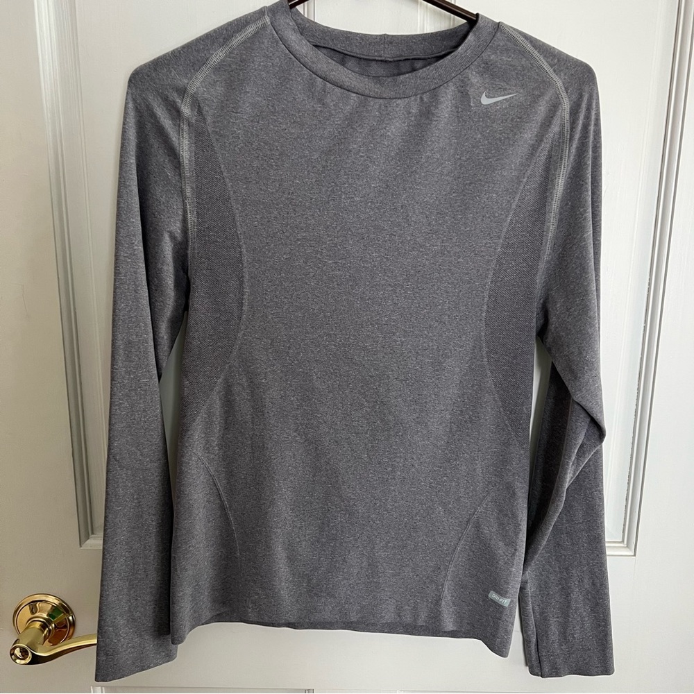 Kids NIKE TEAM Dri-Fit Stretch Long Sleeve Top Size XL Heather Grey